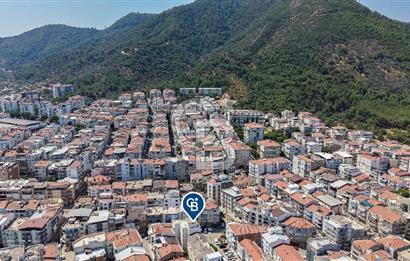 BALÇOVA EKONOMİ ÜNİVERSİTESİ YAKINI GENÇ BİNA 1+1 SATILIK DAİRE