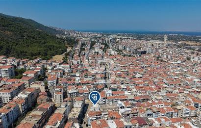 BALÇOVA EKONOMİ ÜNİVERSİTESİ YAKINI GENÇ BİNA 1+1 SATILIK DAİRE