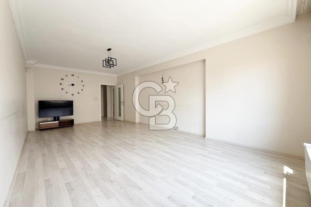 GÜNEŞ EVLER DE 2 KAT GENİŞ METRE KARELİ SATILIK 3+1 DAİRE