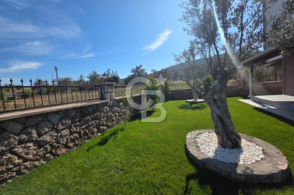 Ayvalık Cunda Adası 4+1 Deniz Manzaralı Satılık Villa 
