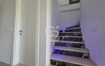 Ayvalık Cunda Adası 4+1 Deniz Manzaralı Satılık Villa 