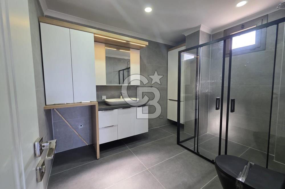 Ayvalık Cunda Adası 4+1 Deniz Manzaralı Satılık Villa 