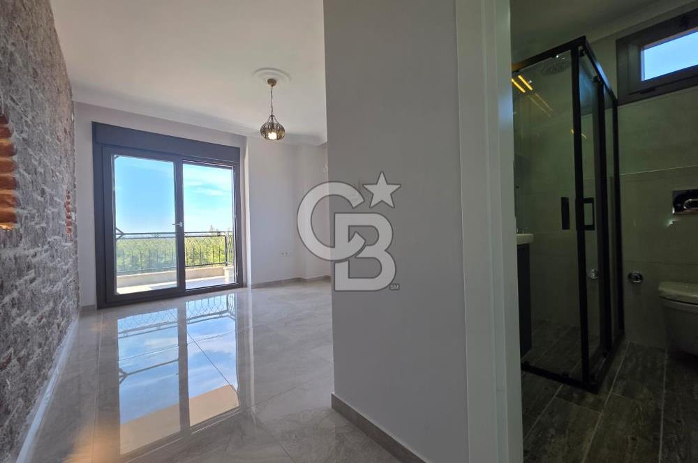 Ayvalık Cunda Adası 4+1 Deniz Manzaralı Satılık Villa 