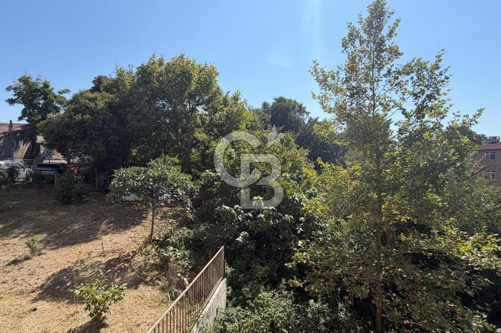 Kemerburgazda Satılık 2+1 Merkezi Konumlu Daire