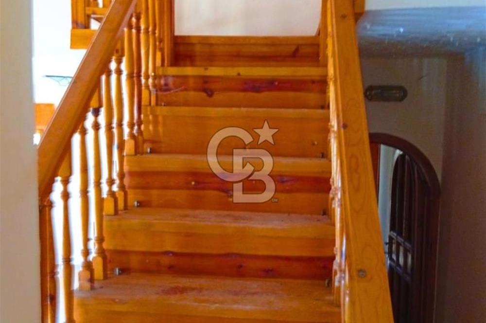 Balıklıova'da 1.282m2 Kullanım Alanlı Loft Villa ve Misafir Evi