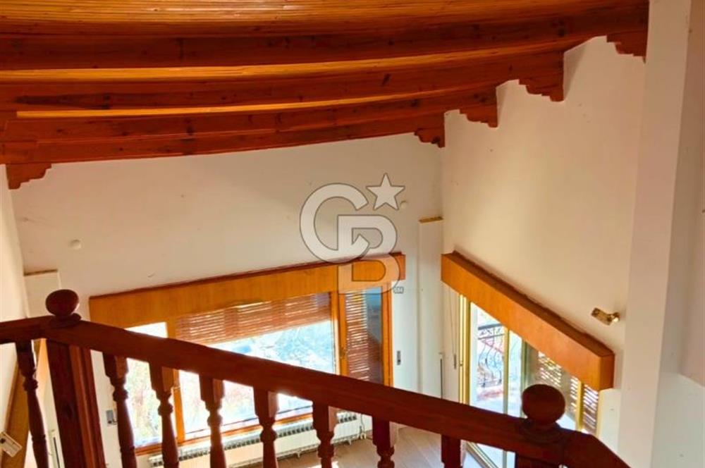 Balıklıova'da 1.282m2 Kullanım Alanlı Loft Villa ve Misafir Evi