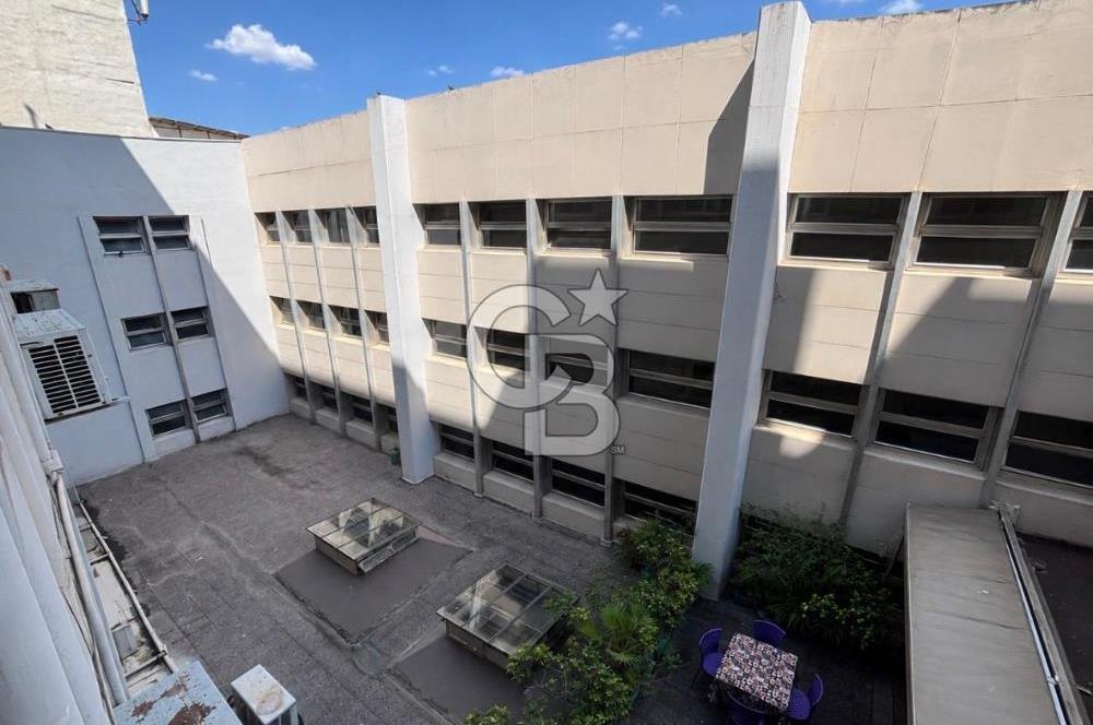 KEMERALTI TİBAŞ İŞ HANI ASANSÖRLÜ 35 m² KİRALIK OFİS-BÜRO