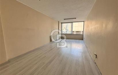 KEMERALTI TİBAŞ İŞ HANI ASANSÖRLÜ 35 m² KİRALIK OFİS-BÜRO