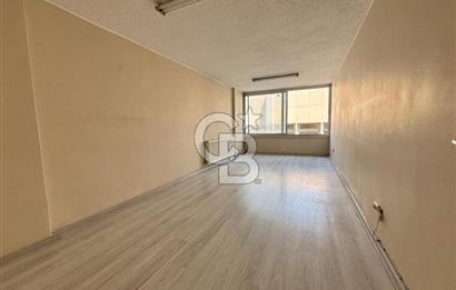 KEMERALTI TİBAŞ İŞ HANI ASANSÖRLÜ 35 m² KİRALIK OFİS-BÜRO