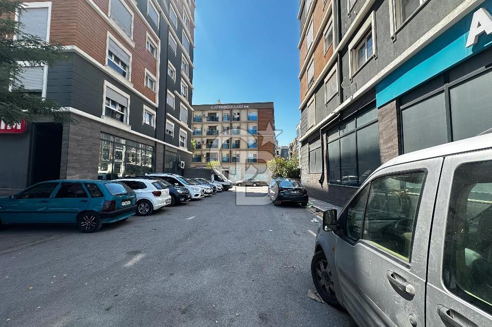 KARŞIYAKA ÖRNEKKÖY’DE 435 M² | GENİŞ VİTRİNLİ KİRALIK DÜKKAN + DEPO 