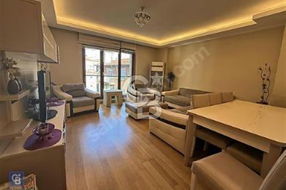 ÜSKÜDAR MERKEZ de SATILIK 3+1 SAHİLE YAKIN GENİŞ ARA KAT