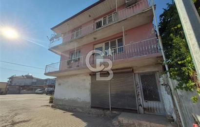 Kula Seyit Ali Mahallesi'nde 3 Katlı Bina (2 Daire, 2 Dükkan)