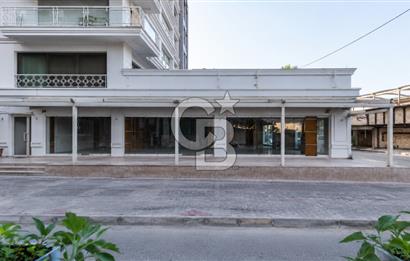 ÇEŞME ILICA MERKEZDE HARİKA KONUMA SAHİP SATILIK DÜKKAN & MAĞAZA