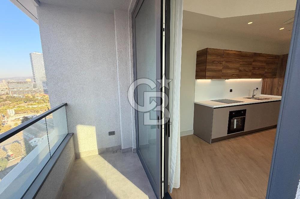 ALSANCAK EVORA’DA 19. KATTA DENİZ MANZARALI KİRALIK 1+1