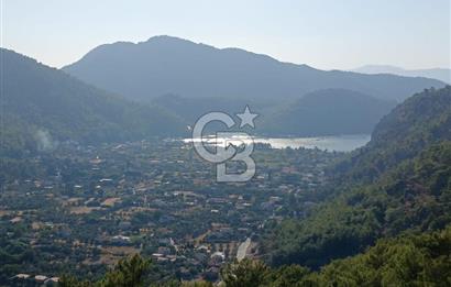 MARMARİS ORHANİYE KIZKUMUNDA PANORAMİK DENİZ MANZARALI ARSA