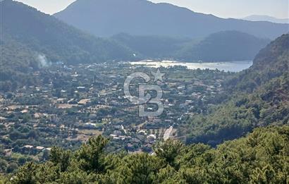 MARMARİS ORHANİYE KIZKUMUNDA PANORAMİK DENİZ MANZARALI ARSA