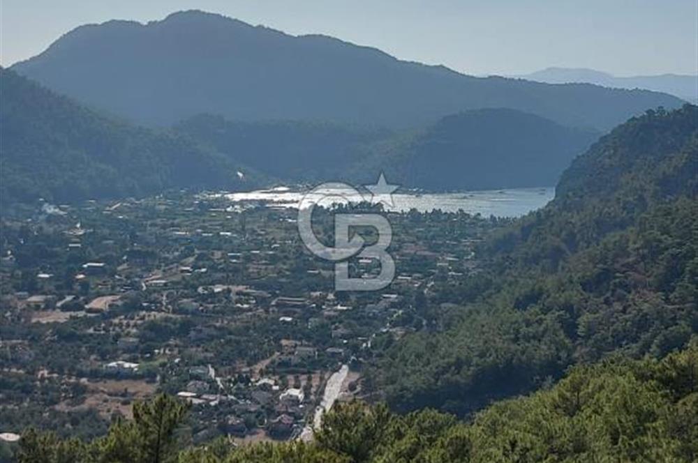 MARMARİS ORHANİYE KIZKUMUNDA PANORAMİK DENİZ MANZARALI ARSA