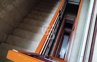 MAMAK BAHÇELERÜSTÜ CDDE ÜZERİ YAPILI 3+1 SATILIK