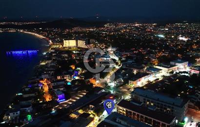 ÇEŞME ILICA MERKEZDE HARİKA KONUMA SAHİP SATILIK DÜKKAN & MAĞAZA