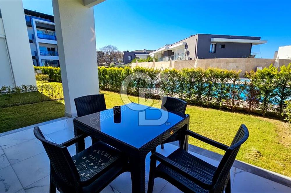 Kuşadası Kadınlar Denizinde Lüks Eşyalı Kiralık 1+1 Daire