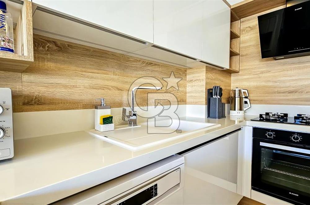 Kuşadası Kadınlar Denizinde Lüks Eşyalı Kiralık 1+1 Daire