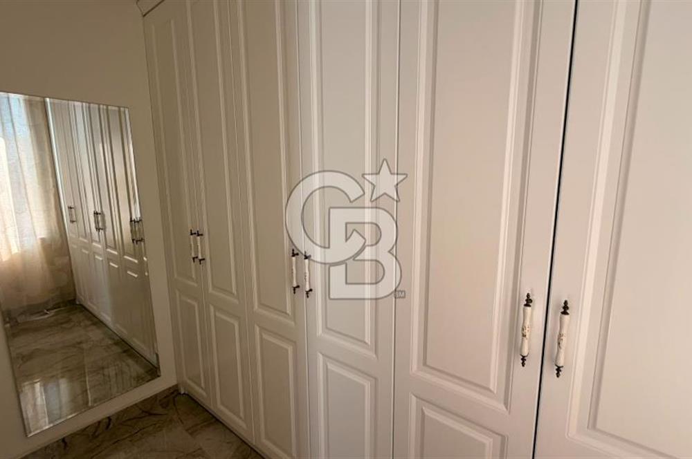Denize Sıfır Konumda, 330 m² Açık Alanlı Sitede 4+1 Dubleks Villa