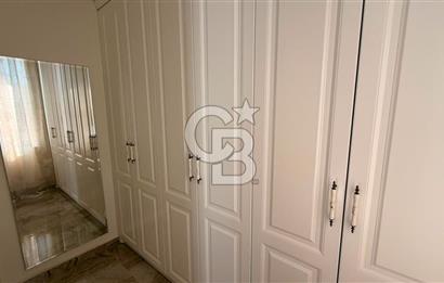 Denize Sıfır Konumda, 330 m² Açık Alanlı Sitede 4+1 Dubleks Villa