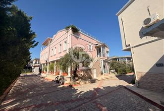 Denize Sıfır Konumda, 330 m² Açık Alanlı Sitede 4+1 Dubleks Villa - 8 - 369112
