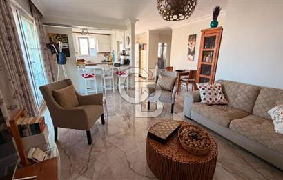 Denize Sıfır Konumda, 330 m² Açık Alanlı Sitede 4+1 Dubleks Villa