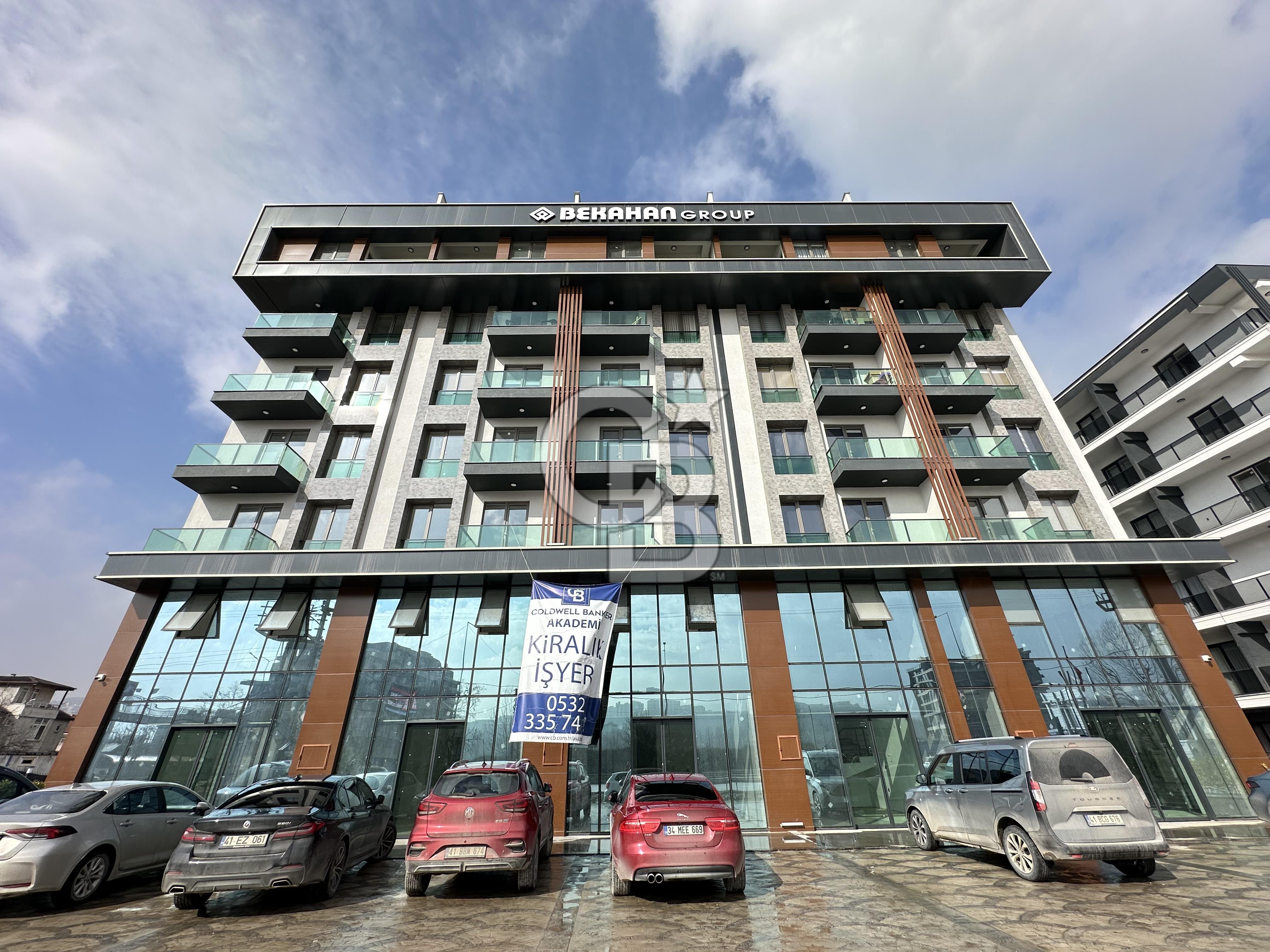 YEŞİLOVA DIAMOND Q REZİDANS SATILIK EŞYALI KİRACILI 1+1 DAİRE