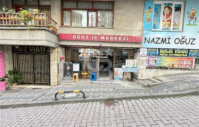 İZMİT İNÖNÜ CADDESİ OĞUZ İŞ MERKEZİN'NDE SATILIK DÜKKAN