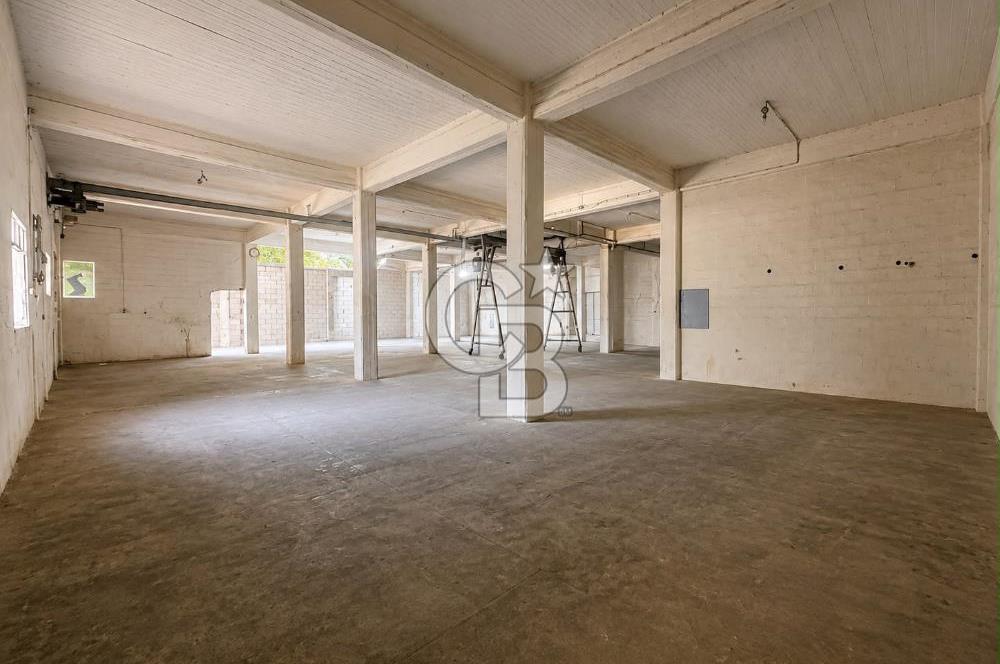 Fincancılar Çarşısı'nın Merkezinde Kiralık Depo