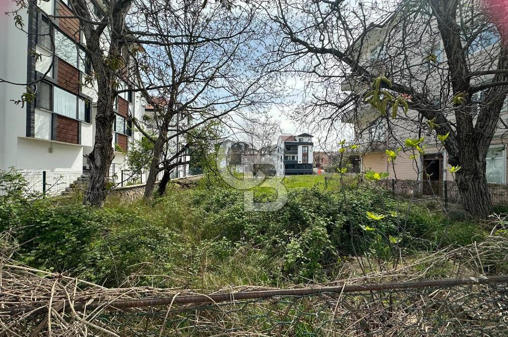 GÖLCÜK ÇİFTLİK MAHALLESİ'NDE KAT KARŞILIĞI VEYA SATILIK ARSA