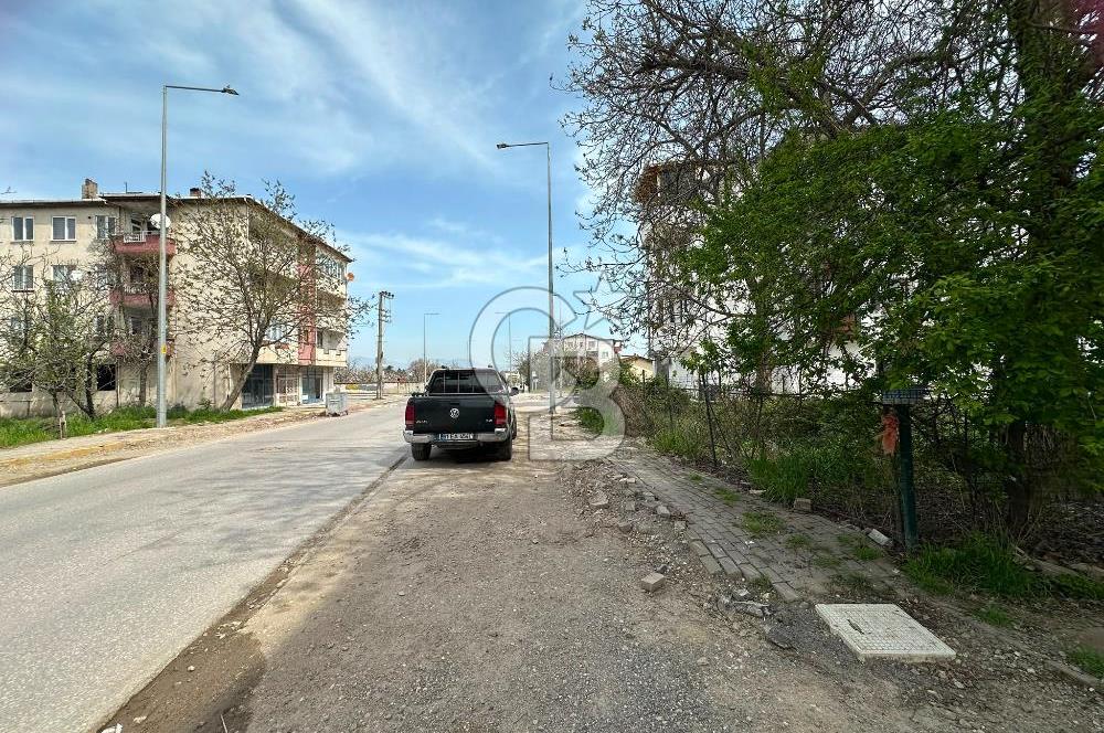 GÖLCÜK ÇİFTLİK MAHALLESİ'NDE KAT KARŞILIĞI VEYA SATILIK ARSA