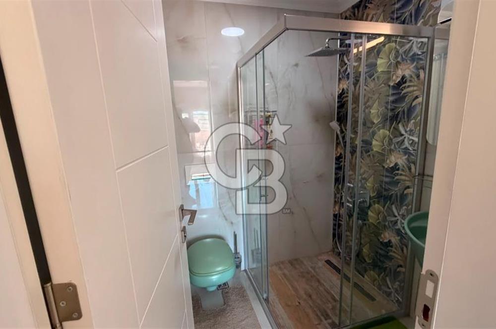 Denize Sıfır Konumda, 330 m² Açık Alanlı Sitede 4+1 Dubleks Villa