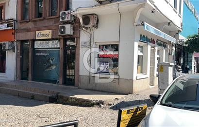AYVALIK MERKEZDE ŞIK DEVREN KİRALIK BUTİK DÜKKÂN