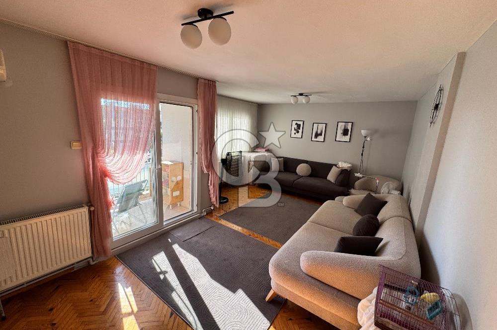 Çiğli Çağdaş Mahallesin De Tadilatlı 3+1 Satılık Daire