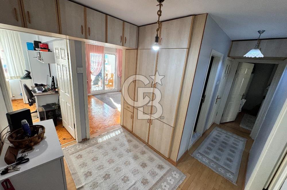 Çiğli Çağdaş Mahallesin De Tadilatlı 3+1 Satılık Daire