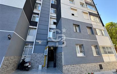 Çiğli Çağdaş Mahallesin De Tadilatlı 3+1 Satılık Daire