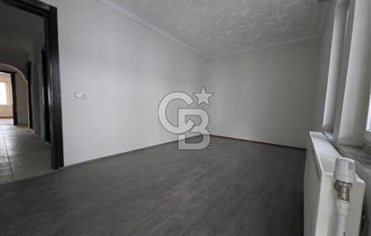 Söke Yenikentte Satılık 3+1 Ferah Daire