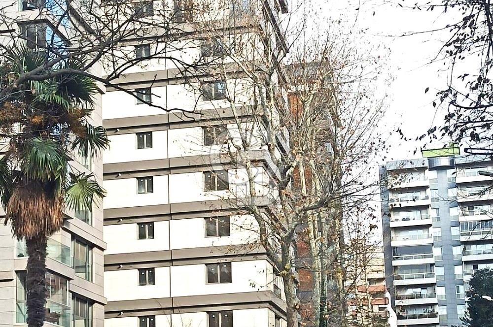 Caddebostan Sahil Parselinde Yeni Binada SATILIK 1+1 Daire