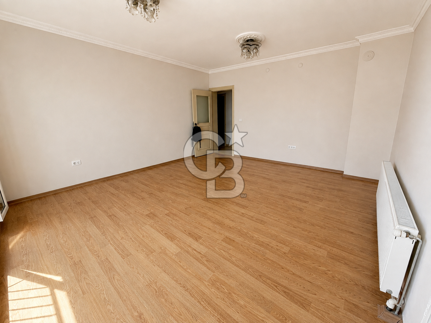 KIYIBOYU TOKİDE EN GENİŞ 3+1 KİRALIK,123 M² NET,CAM BALKONLU