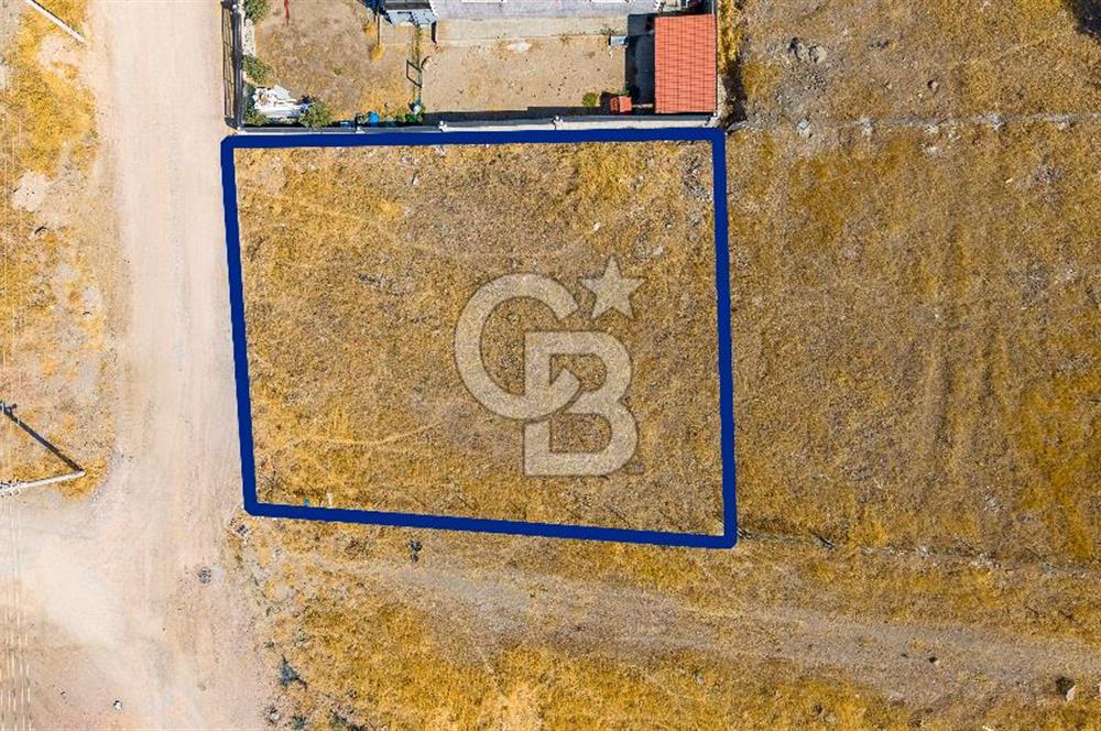 FOÇA BAĞARASINDA AVANTAJLI LOKASYONDA 510 M² VİLLA İMARLI ARSA