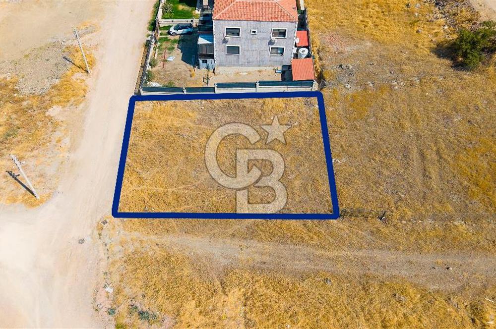 FOÇA BAĞARASINDA AVANTAJLI LOKASYONDA 510 M² VİLLA İMARLI ARSA