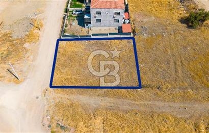 FOÇA BAĞARASINDA AVANTAJLI LOKASYONDA 510 M² VİLLA İMARLI ARSA
