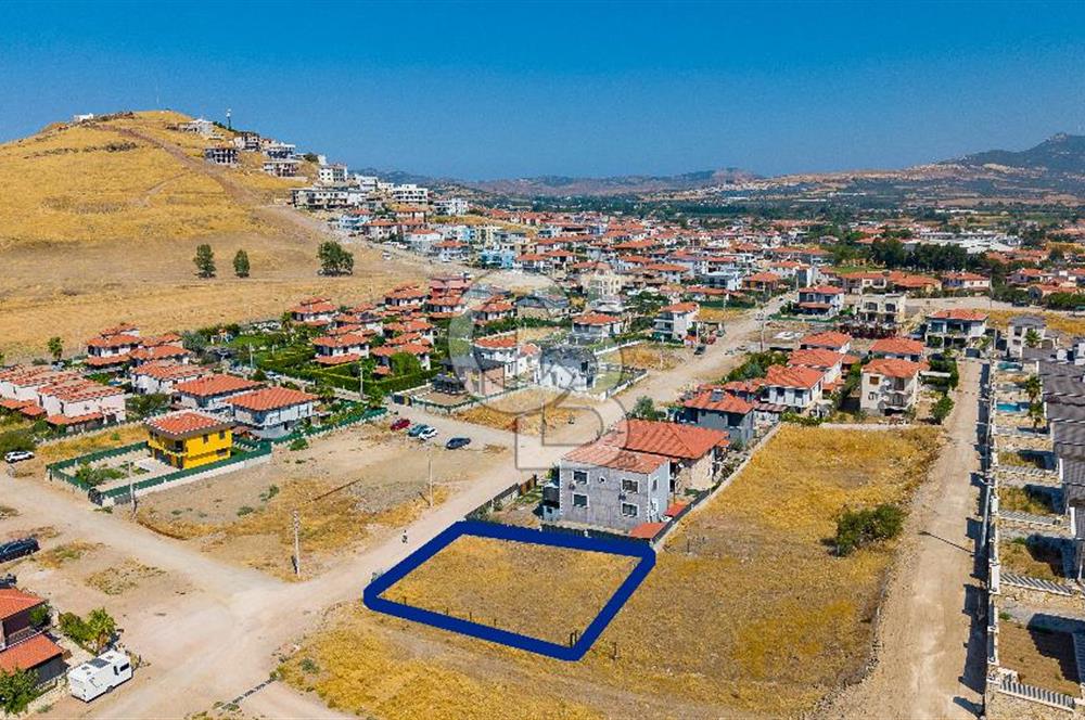 FOÇA BAĞARASINDA AVANTAJLI LOKASYONDA 510 M² VİLLA İMARLI ARSA