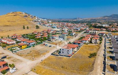 FOÇA BAĞARASINDA AVANTAJLI LOKASYONDA 510 M² VİLLA İMARLI ARSA
