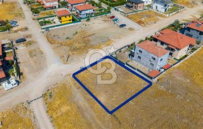 FOÇA BAĞARASINDA AVANTAJLI LOKASYONDA 510 M² VİLLA İMARLI ARSA