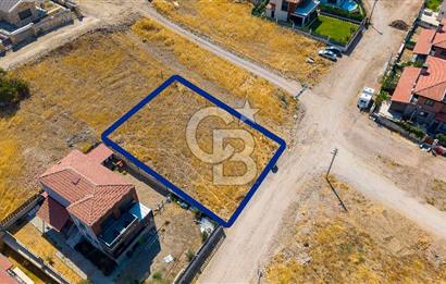 FOÇA BAĞARASINDA AVANTAJLI LOKASYONDA 510 M² VİLLA İMARLI ARSA
