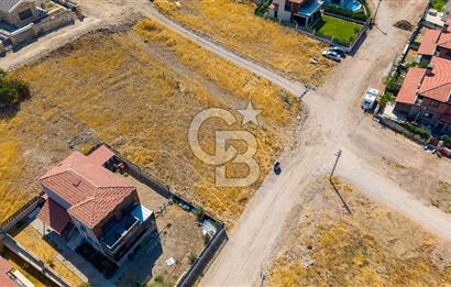 FOÇA BAĞARASINDA AVANTAJLI LOKASYONDA 510 M² VİLLA İMARLI ARSA